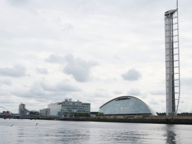 %e5%85%8b%e8%90%8a%e5%be%b7%e6%b2%b3river-clyde-bbc-scotland