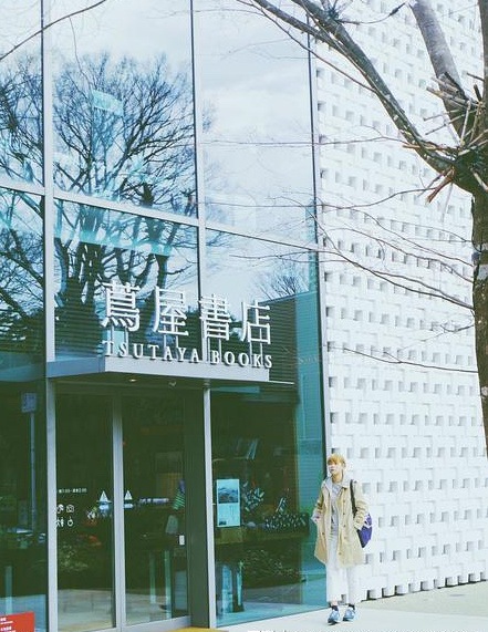 全 世 界 最 美 的 「 蔦 屋 書 店 」 。
