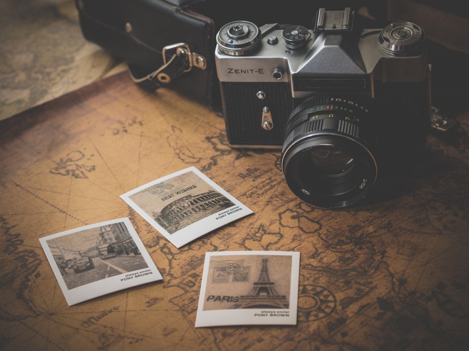 boss-fight-free-high-quality-stock-images-photos-photography-camera-polaroids-pictures-960x720