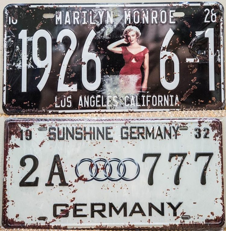 license plate 1-vert